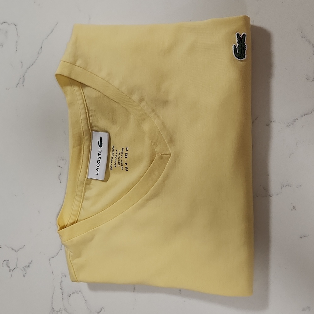 Lacoste yellow T-shirt Size M